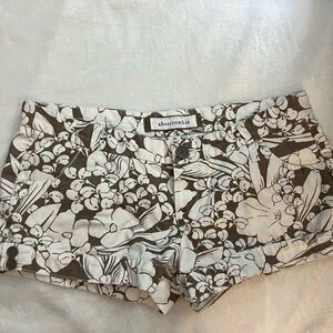 Abercrombie & Fitch Brown and Cream Floral shorts. Size 14 youth